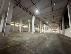 Gul Road (D22), Warehouse #578706531